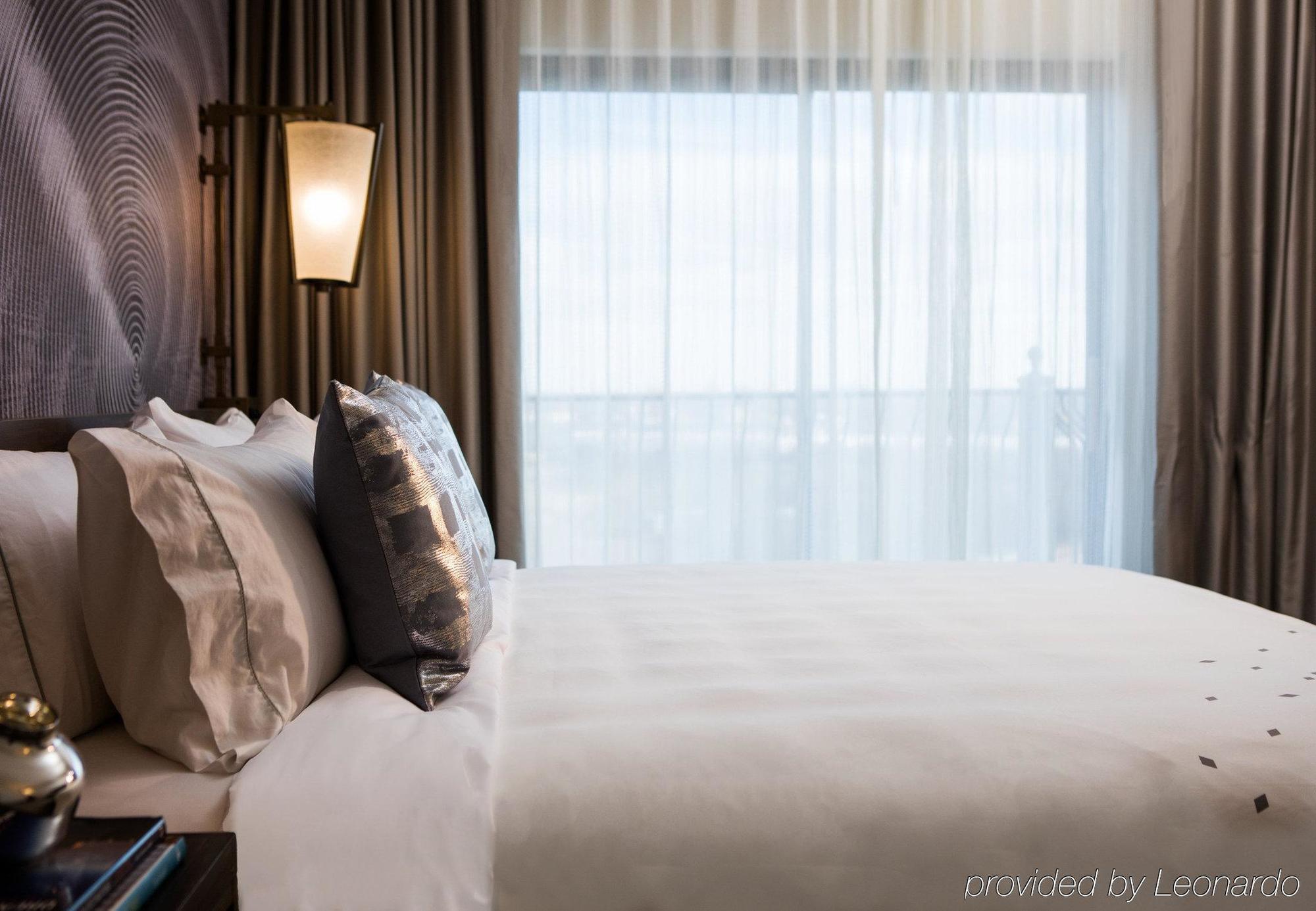 Renaissance Waterford Oklahoma City Hotel Экстерьер фото